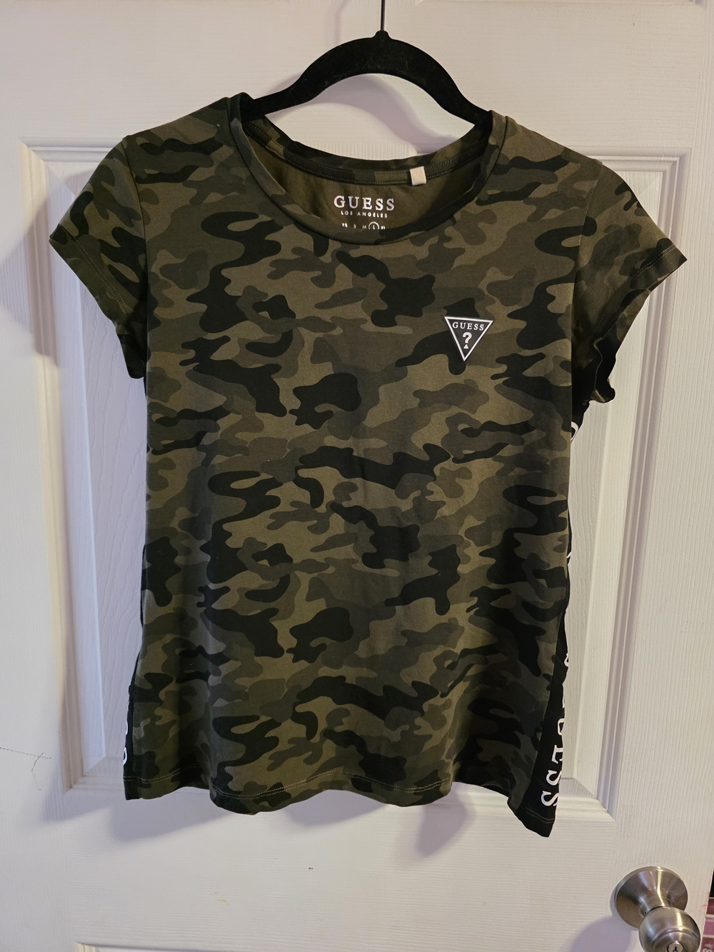 GUESS Olive Green Camo Short Sleeve Tee